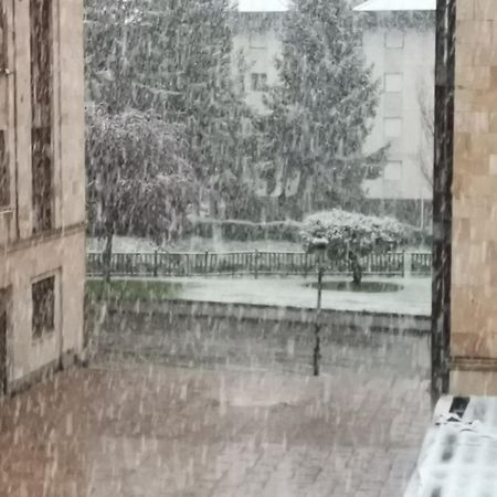 Apartamento Parque Europa エスカライ エクステリア 写真