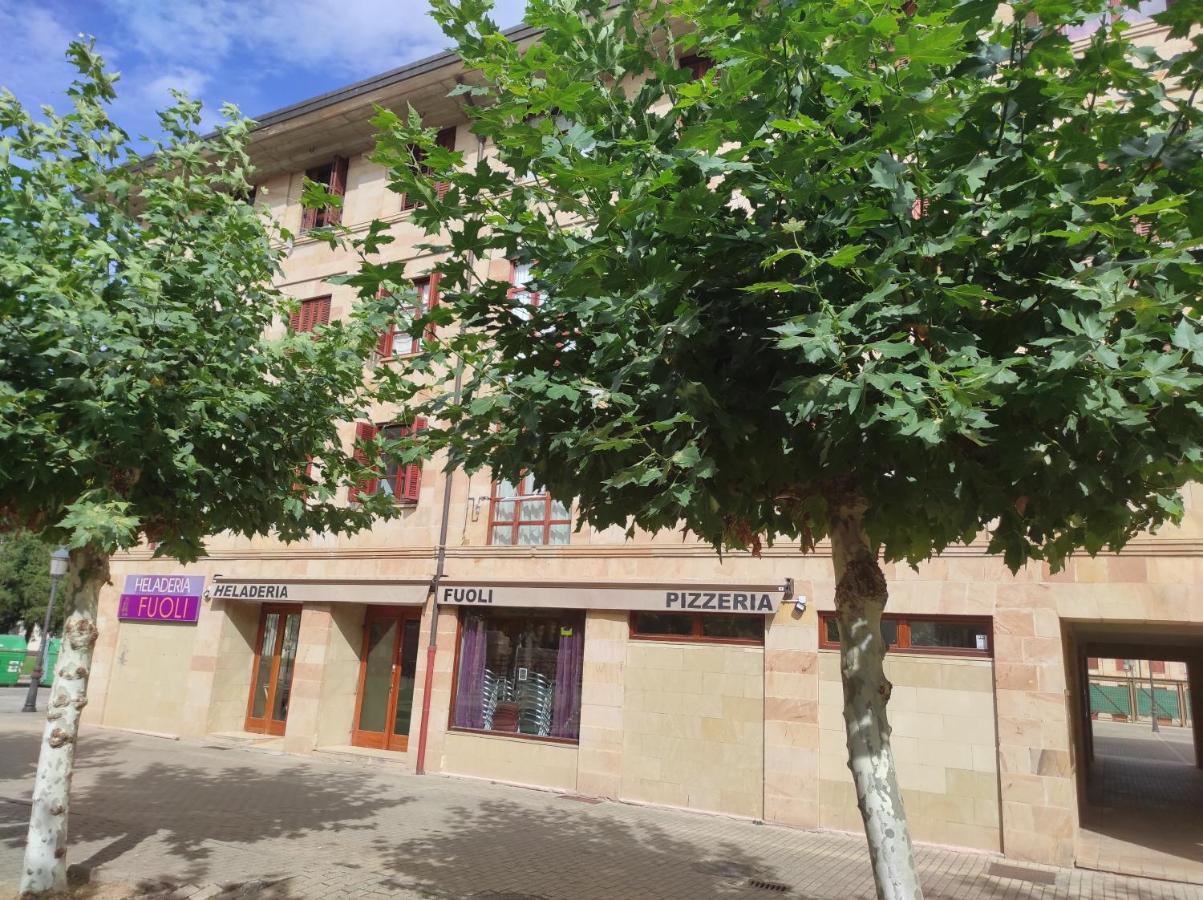 Apartamento Parque Europa エスカライ エクステリア 写真