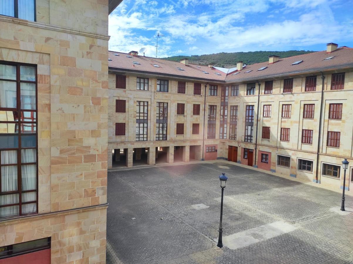 Apartamento Parque Europa エスカライ エクステリア 写真